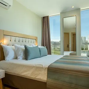 Aska River Hotel